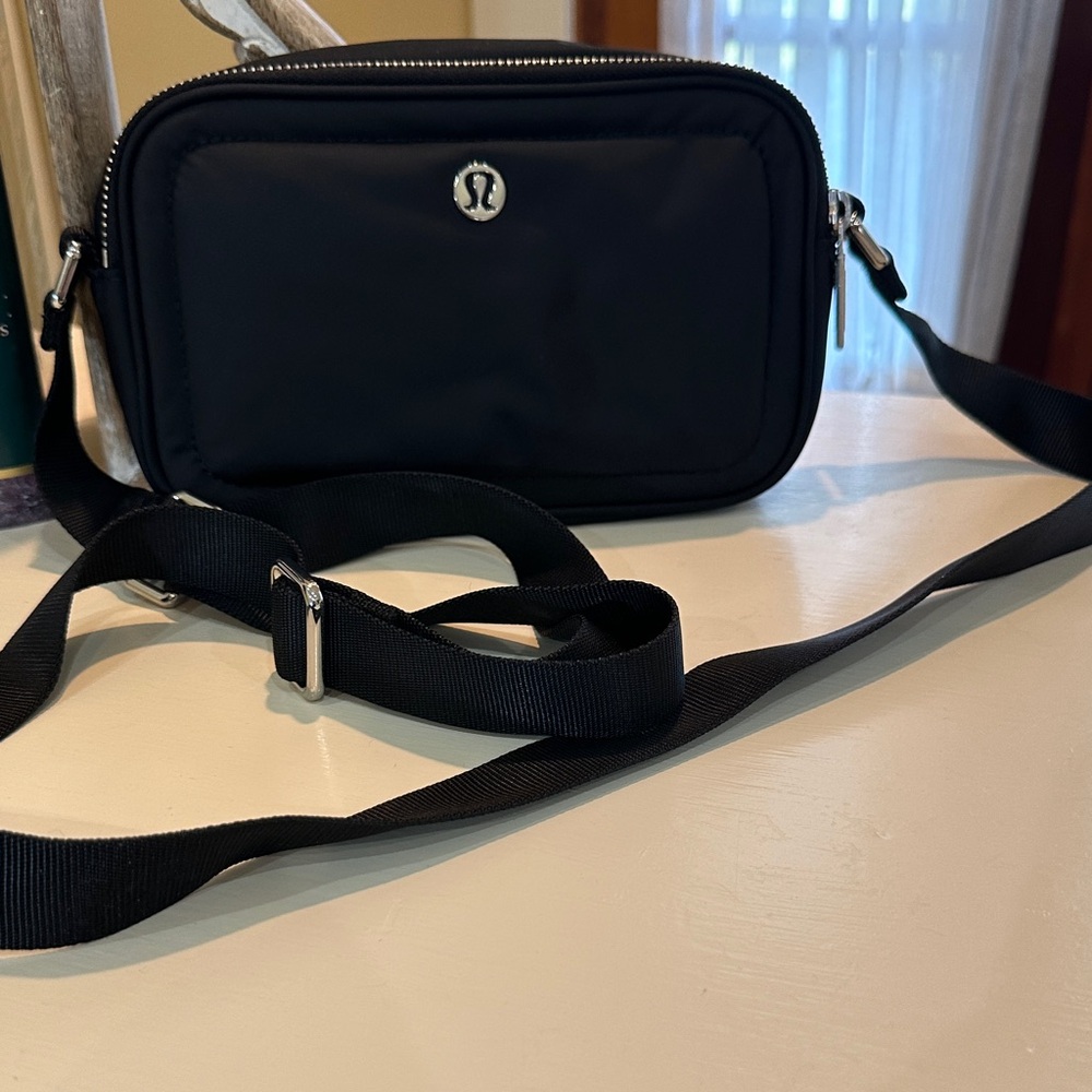 lululemon athletica Black Belt Bag